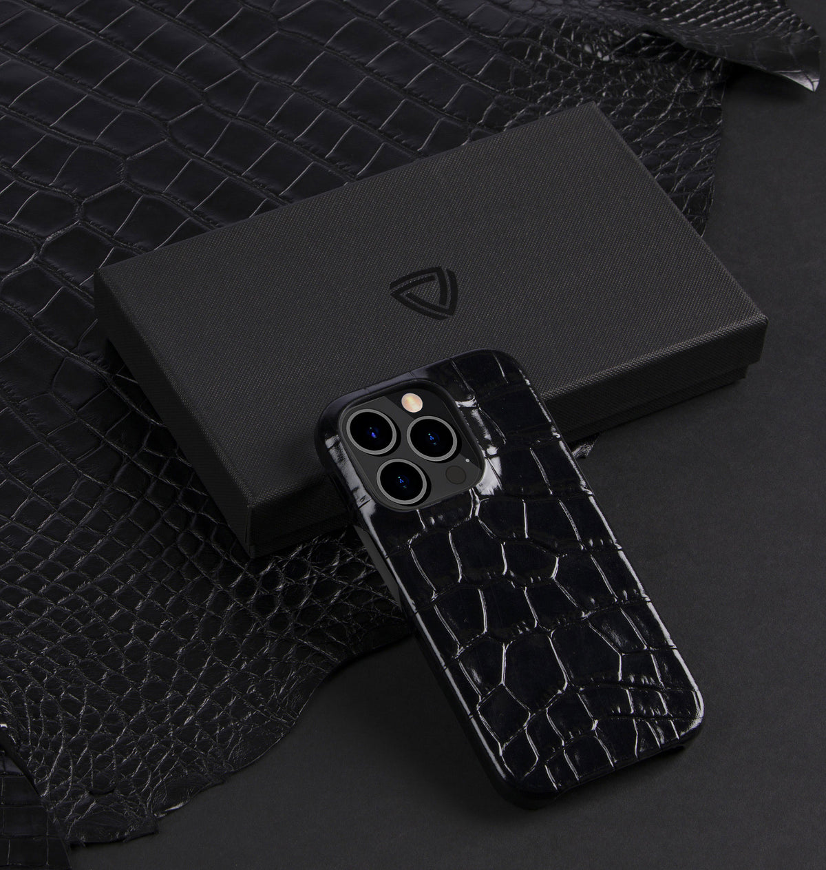 iPhone 14 Pro Max — Vitello stampato coccodrillo — Nero lucido — Visualizza immagine 5