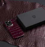 iPhone 15 Pro Max Glossy Bordeaux
