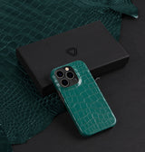 iPhone 15 Pro — Veau embossé crocodile — Glossy Turquoise — Voir l’image 5