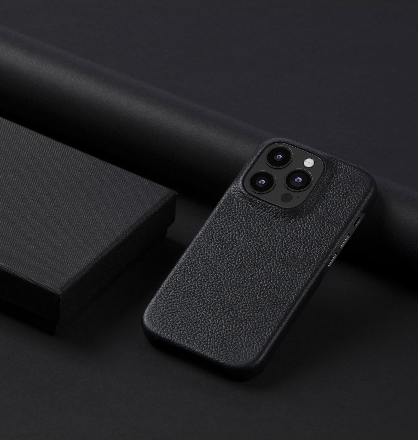 iPhone 15 Pro Max — Calfskin — Black — View image 5