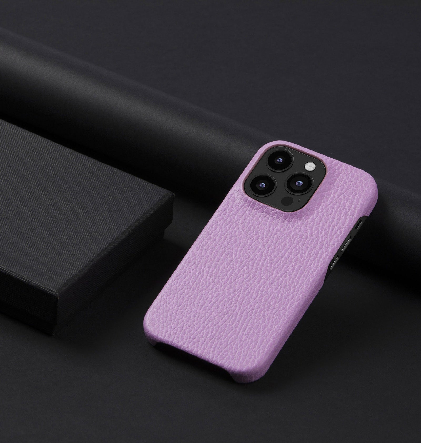 iPhone 15 Pro Max — Calfskin — Lille — View image 5