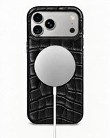 iPhone 17 Pro Max — iPhone 17 Pro Max— Crocodile-embossed calfskin — Glossy Black — View image 5