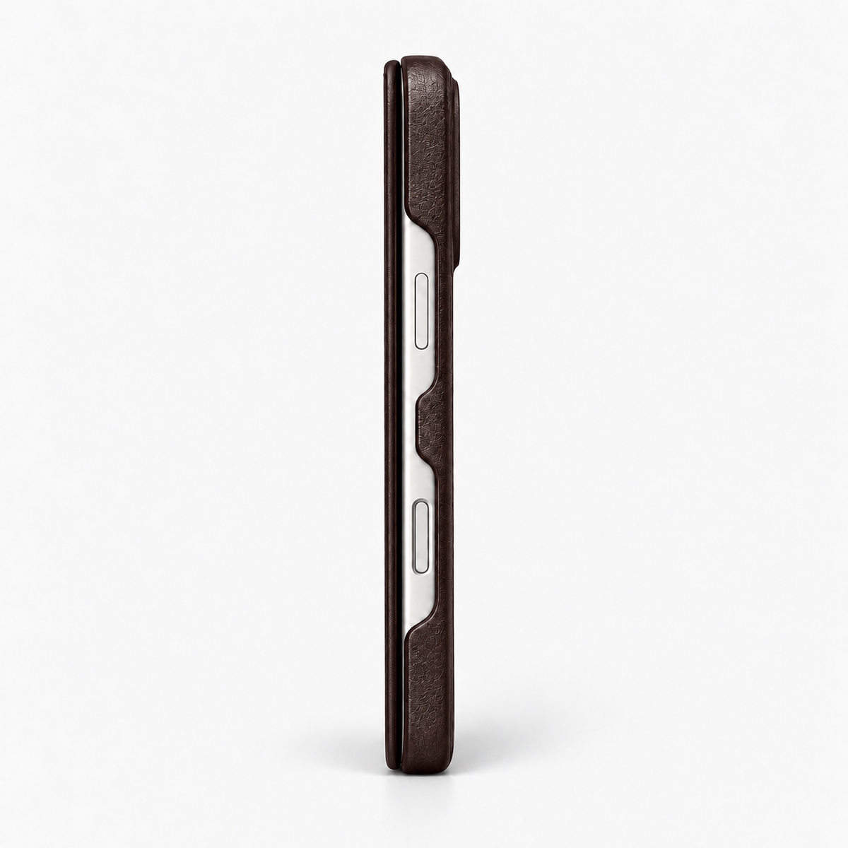 iPhone 18 Pro — Alligatore — Marrone scuro — Visualizza immagine 3