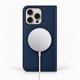 iPhone 16 Pro — Vitello goffrato — Blu — Visualizza immagine 5