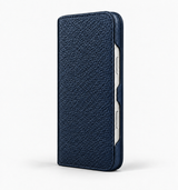 iPhone 16 Pro — Vitello goffrato — Blu — Visualizza immagine 4