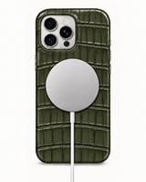 iPhone 16 Pro Max — Crocodile — Vert militaire — Voir l’image 5