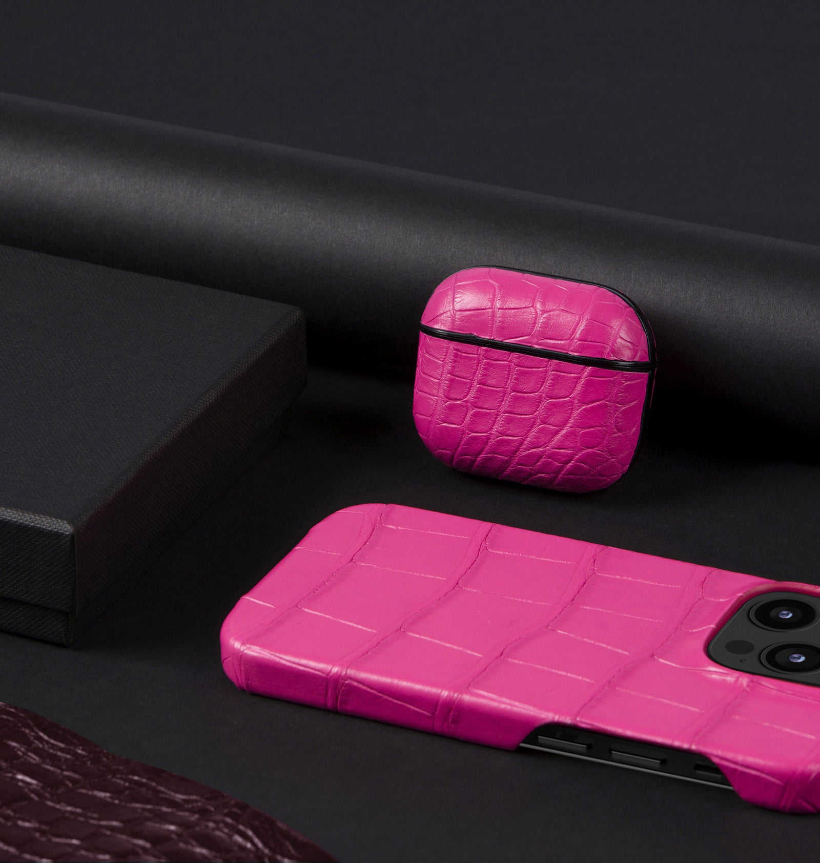 AirPods Pro — Crocodile — Pink — View image 5