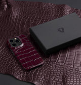 iPhone 14 — Vitello stampato coccodrillo — Bordeaux Lucido — Visualizza immagine 5